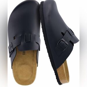 CUSHIONAIRE HANNA CLOGS